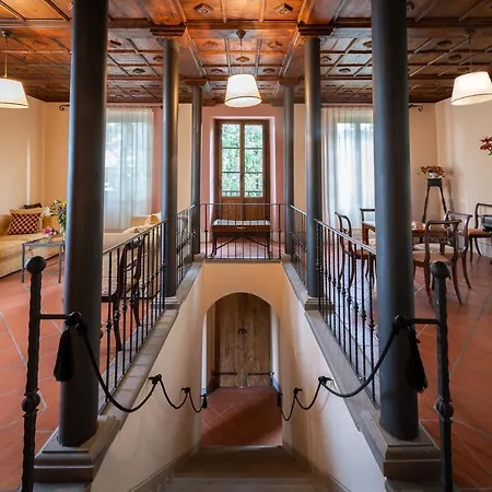 Benfenati Tuscany Villa *